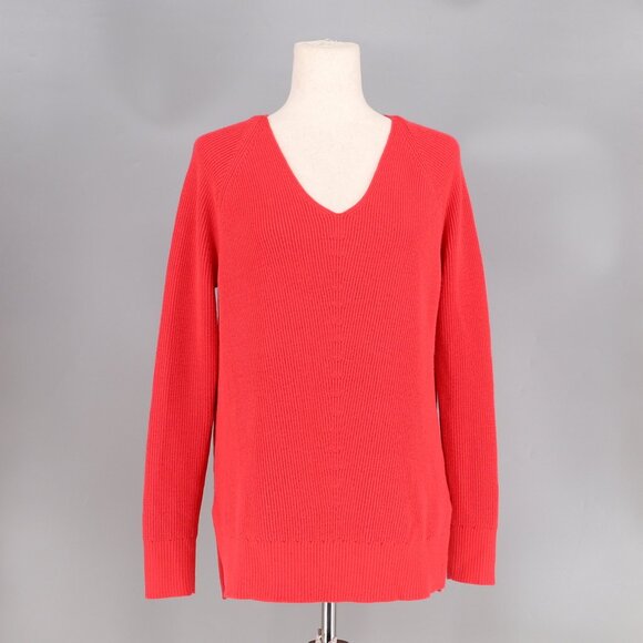 ATHLETA Hanover Refined V-Neck Sweater Merino Wool Blend Amaryllis Pink Size S - Picture 2 of 8